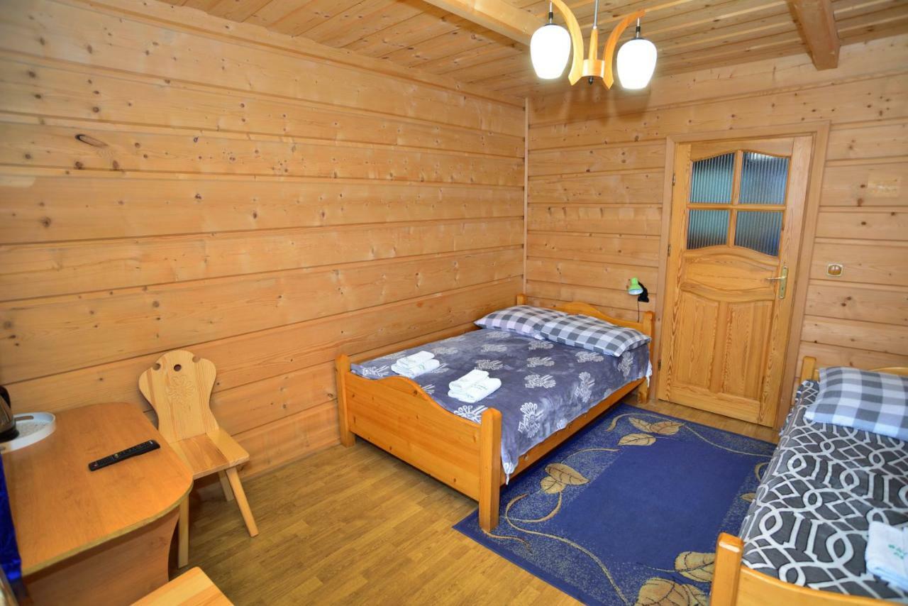 Hotel Pod Gorcami à Waksmund Extérieur photo